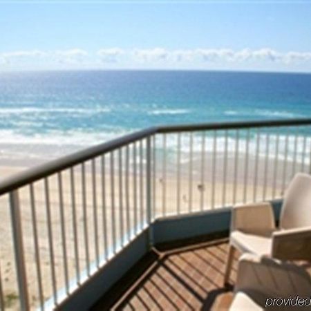 Готель Surfers Royale Серферз-Передайз Екстер'єр фото